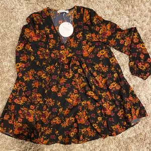 Women’s short dress New size small